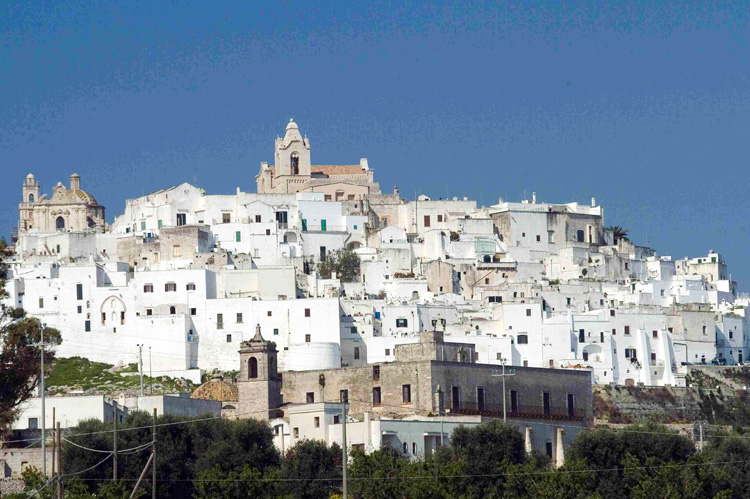 Ostuni
L’incantevole “città bianca”